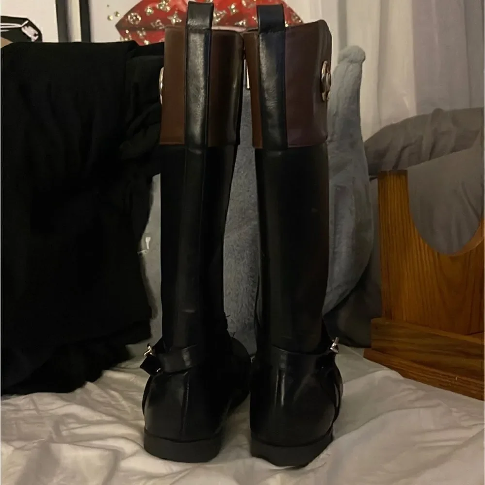 Michael Kors Emma two tone leather riding boots w/buckle/belt black sz 5